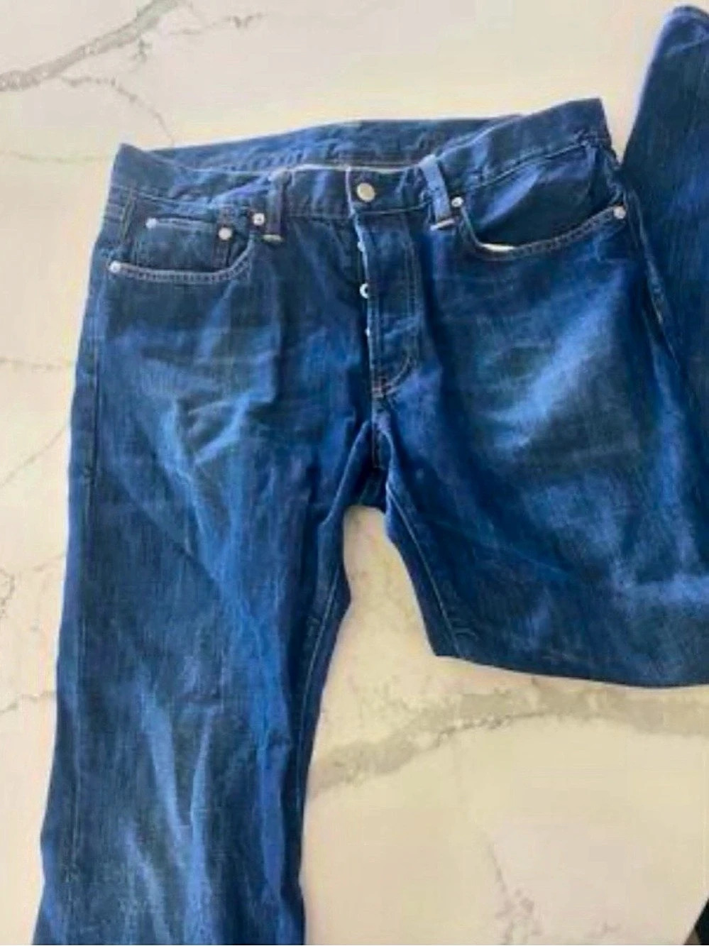Gap 1969 straight leg Jeans size 33 x 30